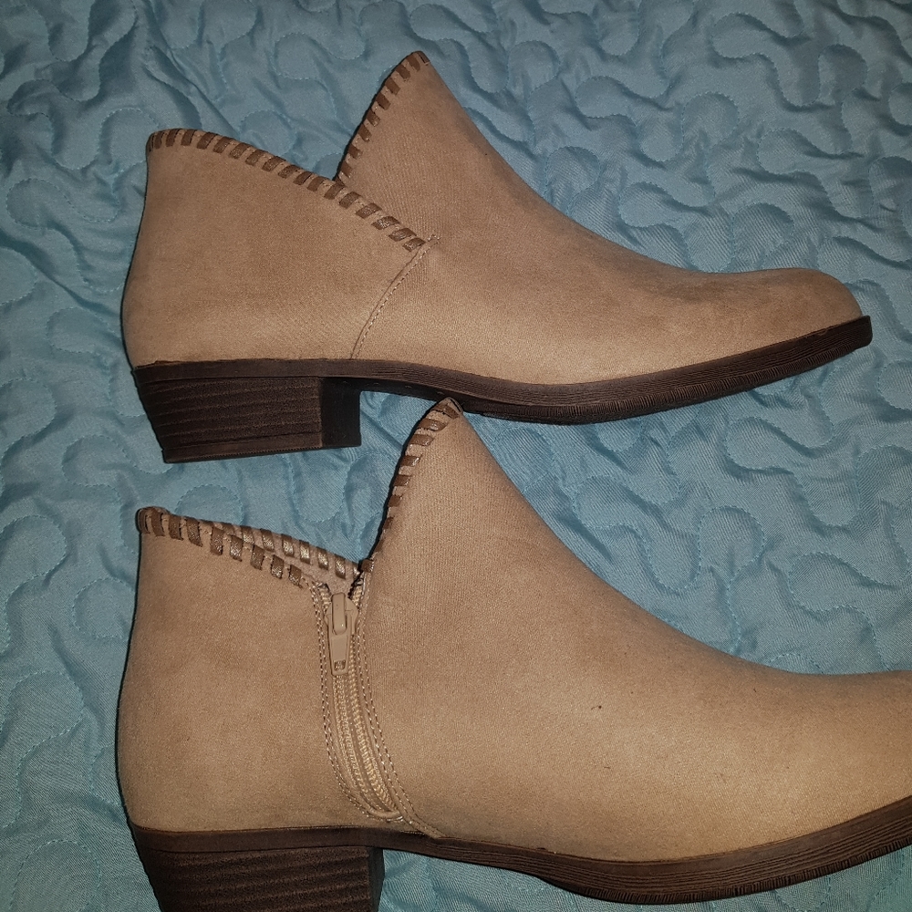 Ankle boots